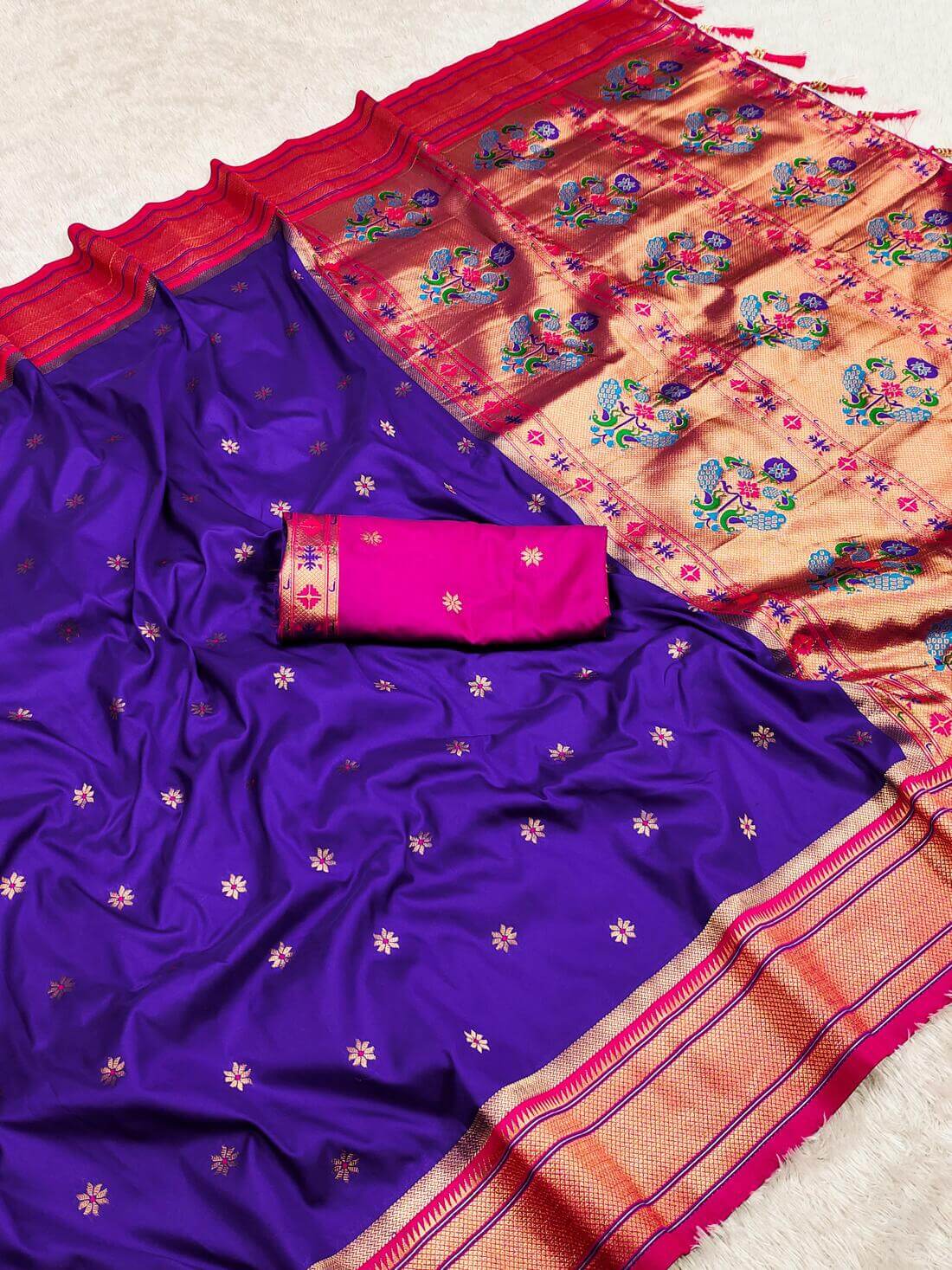Ethnic Royal Blue Paithani Silk Saree With Conflate Blouse Piece