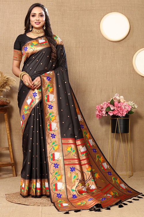 Load image into Gallery viewer, Amazing Black Paithani Silk Saree With Capricious Blouse Piece
