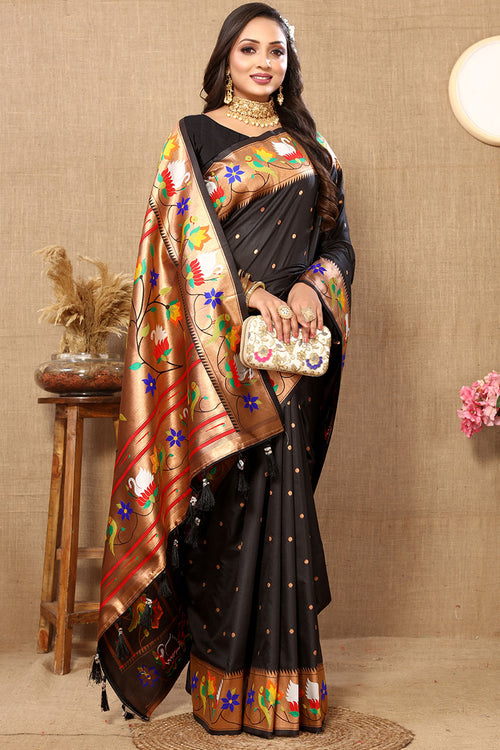 Load image into Gallery viewer, Amazing Black Paithani Silk Saree With Capricious Blouse Piece
