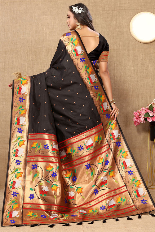 Load image into Gallery viewer, Amazing Black Paithani Silk Saree With Capricious Blouse Piece
