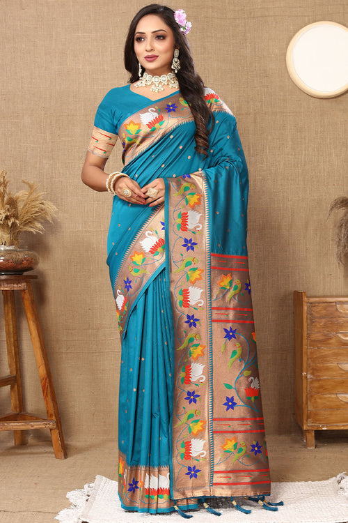 Load image into Gallery viewer, Beleaguer Friozi Paithani Silk Saree With Cynosure Blouse Piece
