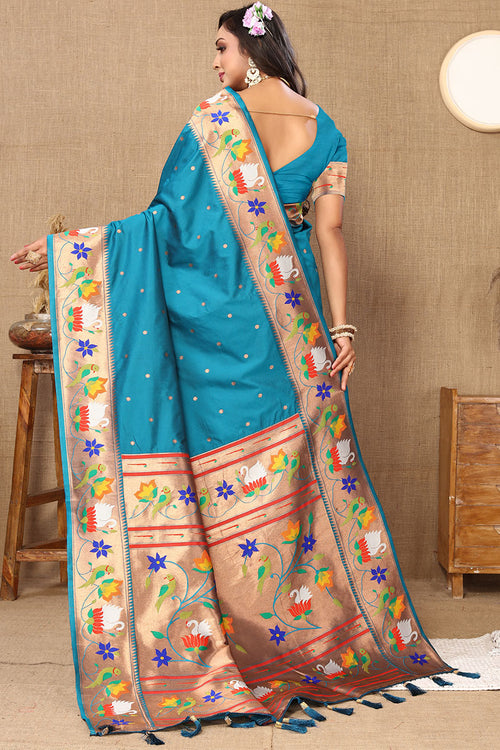 Load image into Gallery viewer, Beleaguer Friozi Paithani Silk Saree With Cynosure Blouse Piece
