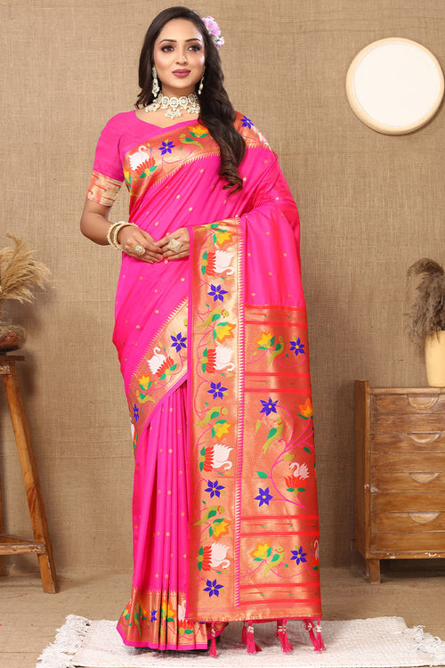 Load image into Gallery viewer, Elision Magenta Paithani Silk Saree With Lissome Blouse Piece
