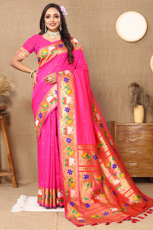 Load image into Gallery viewer, Elision Magenta Paithani Silk Saree With Lissome Blouse Piece
