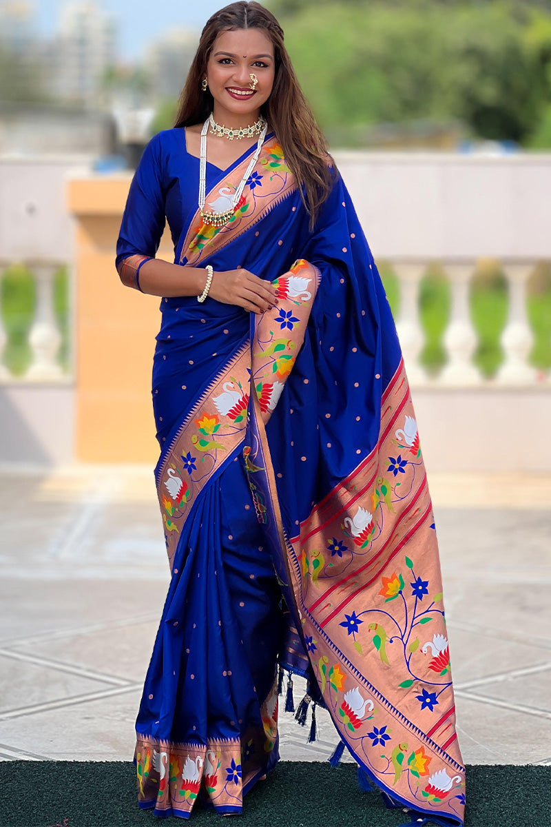 Aplomb Royal Blue Paithani Silk Saree With Scintillating Blouse Piece