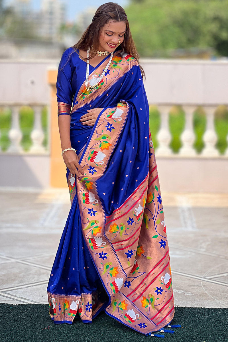 Aplomb Royal Blue Paithani Silk Saree With Scintillating Blouse Piece