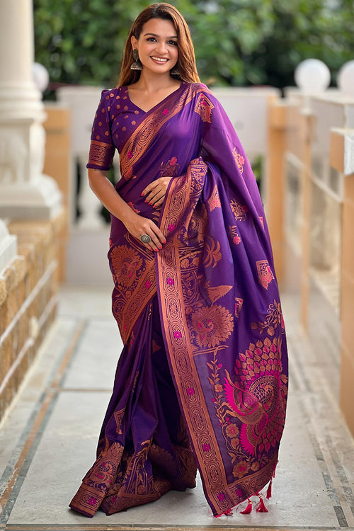 Load image into Gallery viewer, Hypnotic Purple Paithani Silk Saree With Intricate Blouse Piece
