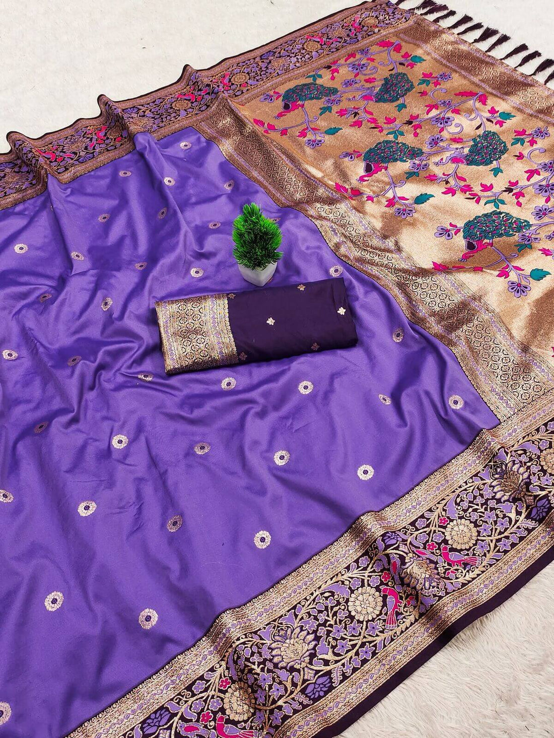 Cynosure Lavender Paithani Silk Saree With Glittering Blouse Piece