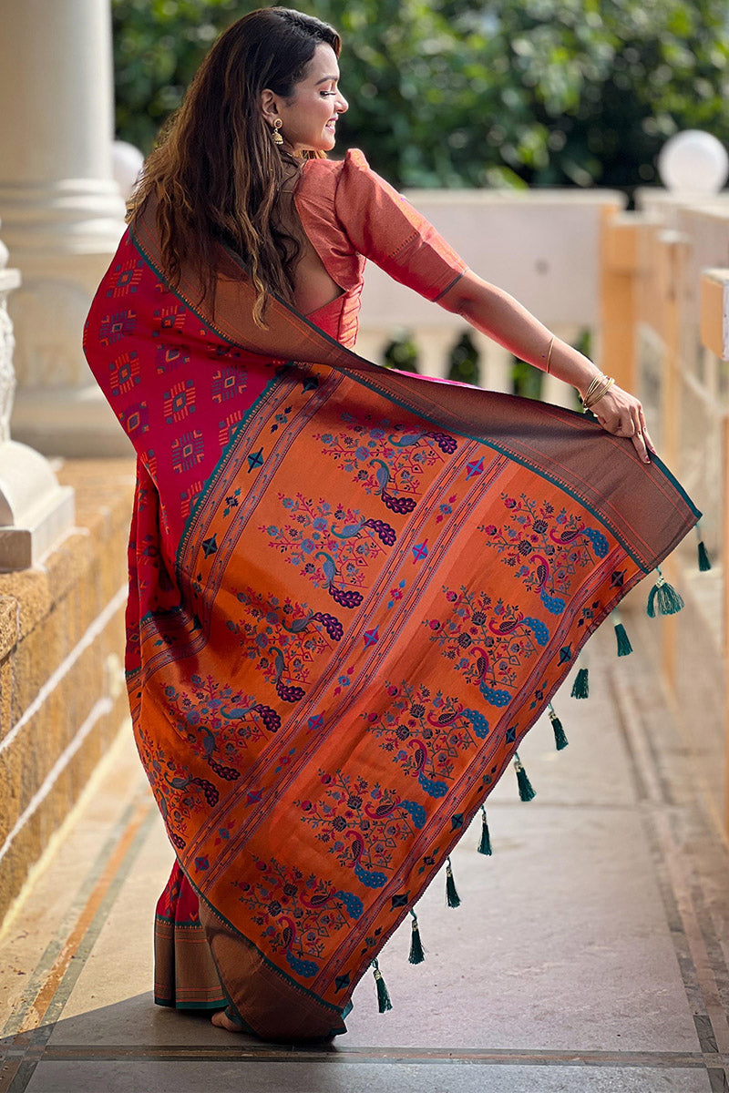 Traditional Dark Pink Paithani Silk Saree With Dalliance Blouse Piece