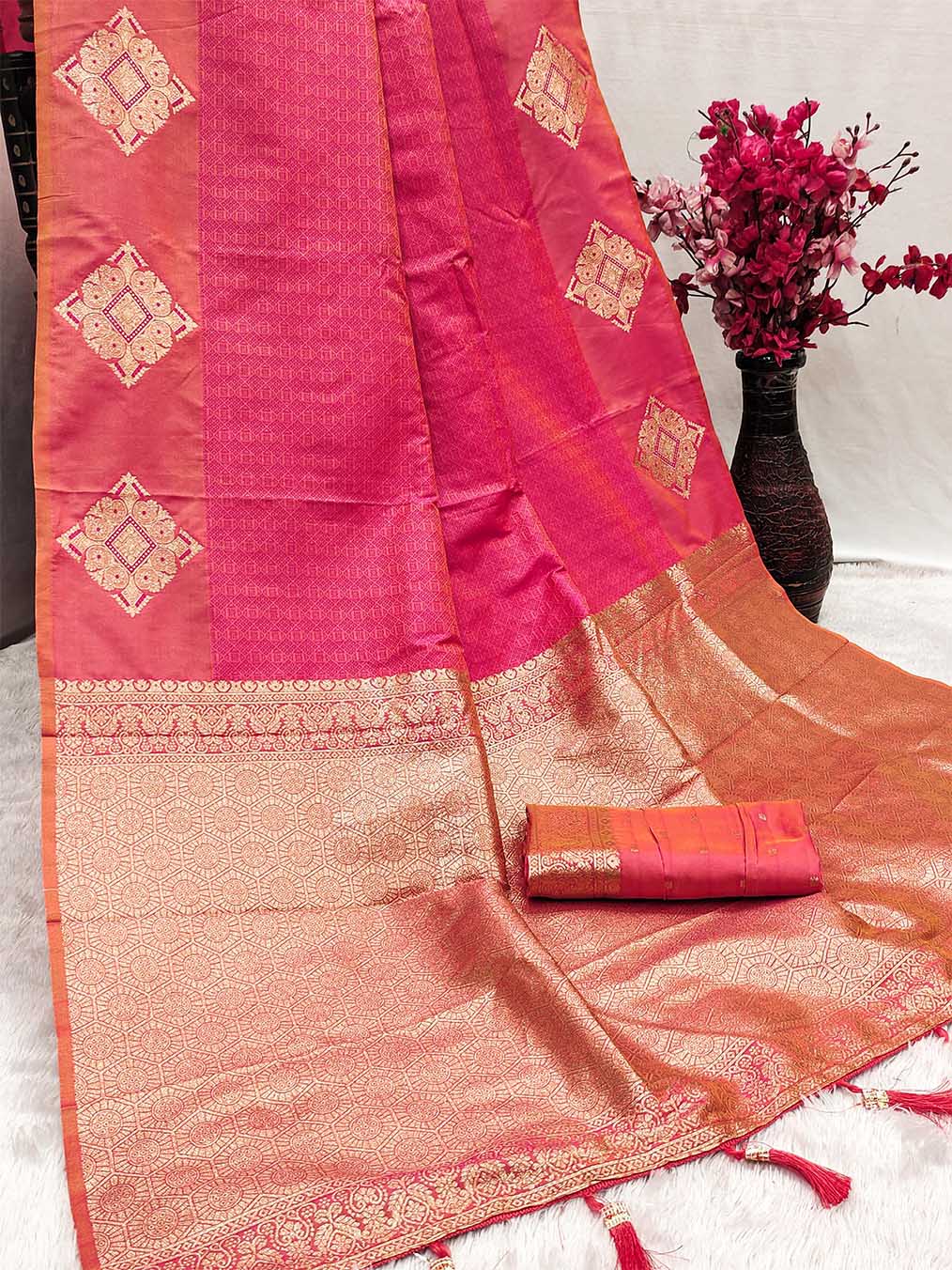 Dazzling Dark Pink Soft Banarasi Silk Saree With Prominent Blouse Piece