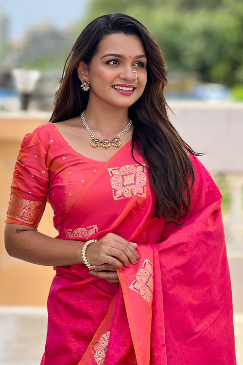 Load image into Gallery viewer, Dazzling Dark Pink Soft Banarasi Silk Saree With Prominent Blouse Piece
