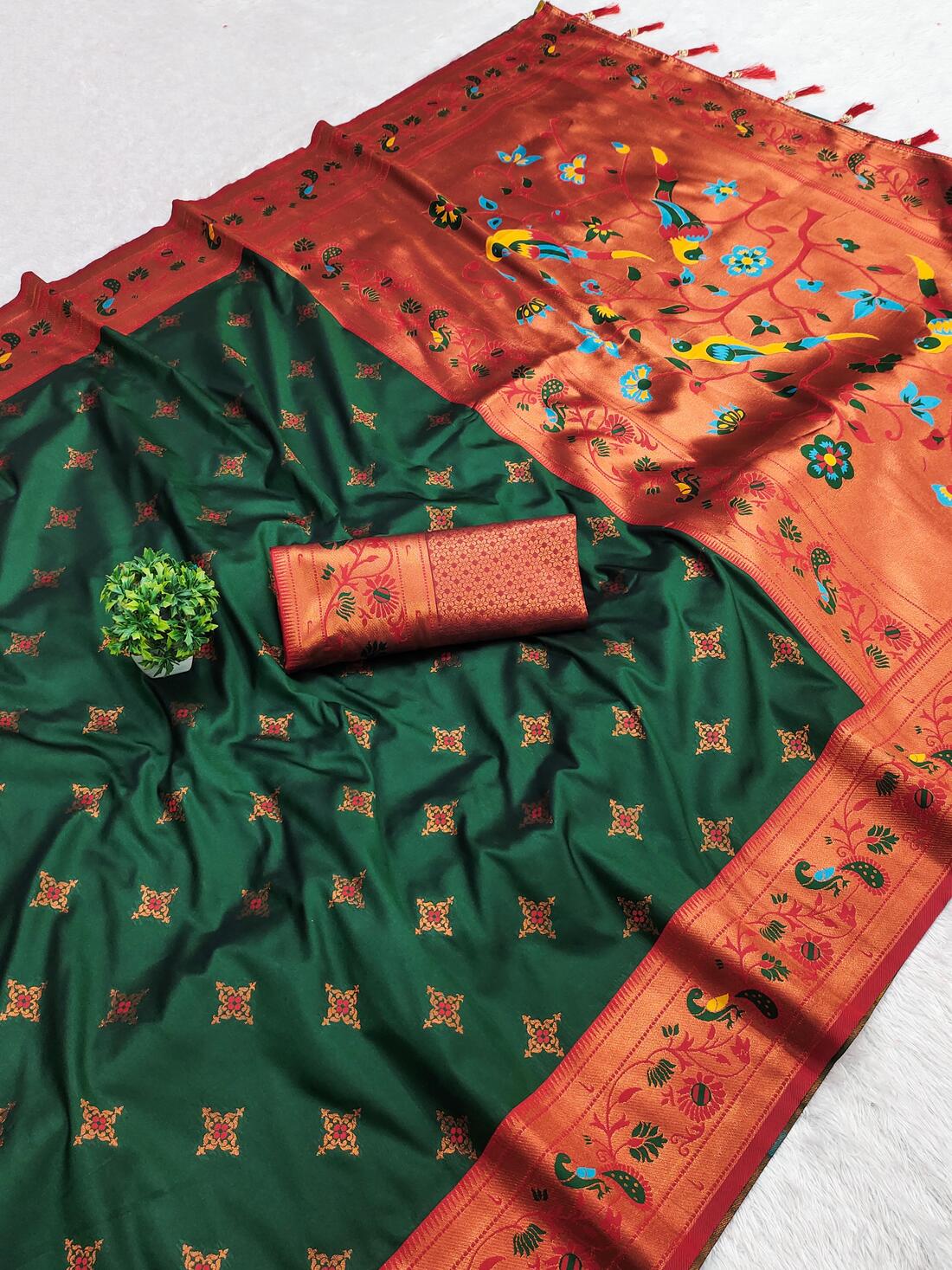 Imaginative Dark Green Paithani Silk Saree With Vivacious Blouse Piece