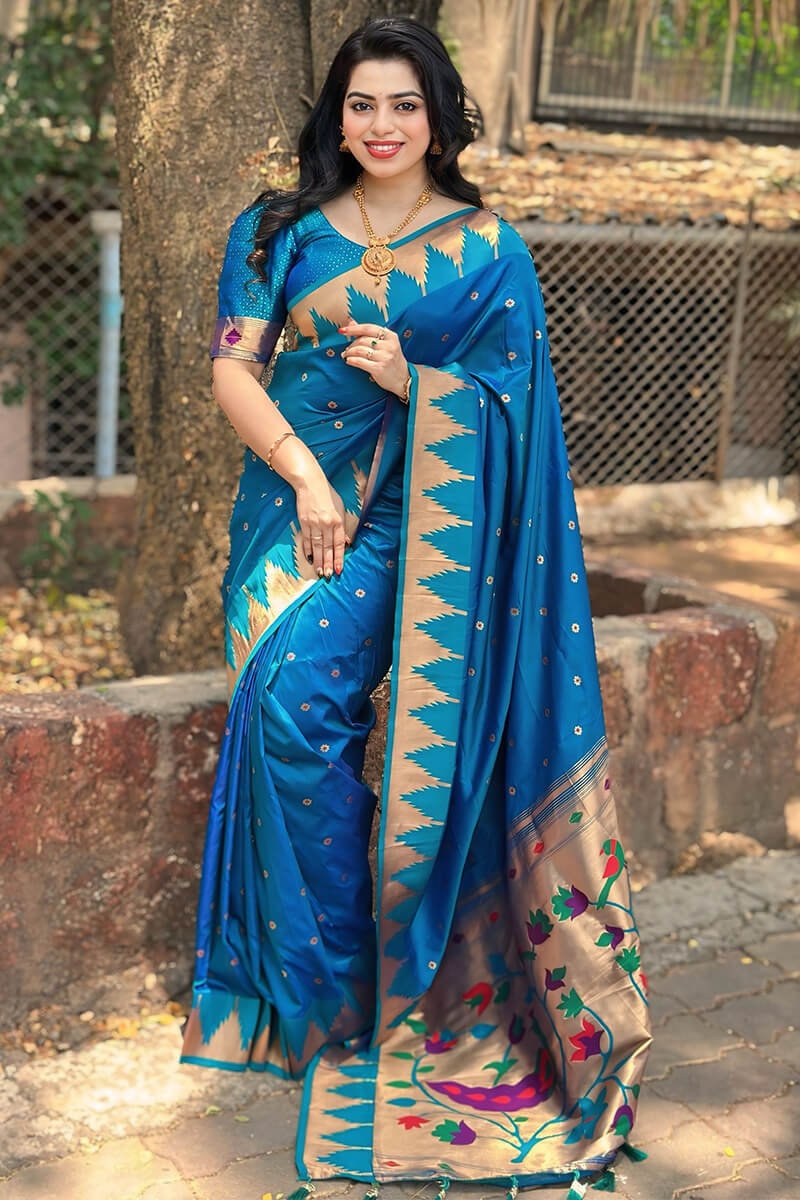 Verdant Firozi Paithani Silk Saree With Girlish Blouse Piece