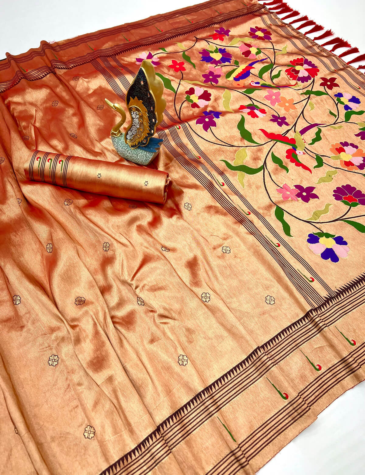 Charismatic Red Paithani Pure Tissue Silk Saree With Evocative Blouse Piece