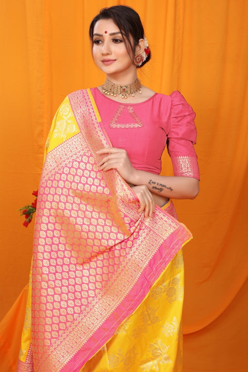 Load image into Gallery viewer, Snappy Yellow Kanjivaram Silk With Alluring Blouse Piece
