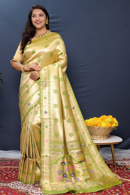 Load image into Gallery viewer, Palimpsest Green Paithani Silk Saree With Scintillating Blouse Piece
