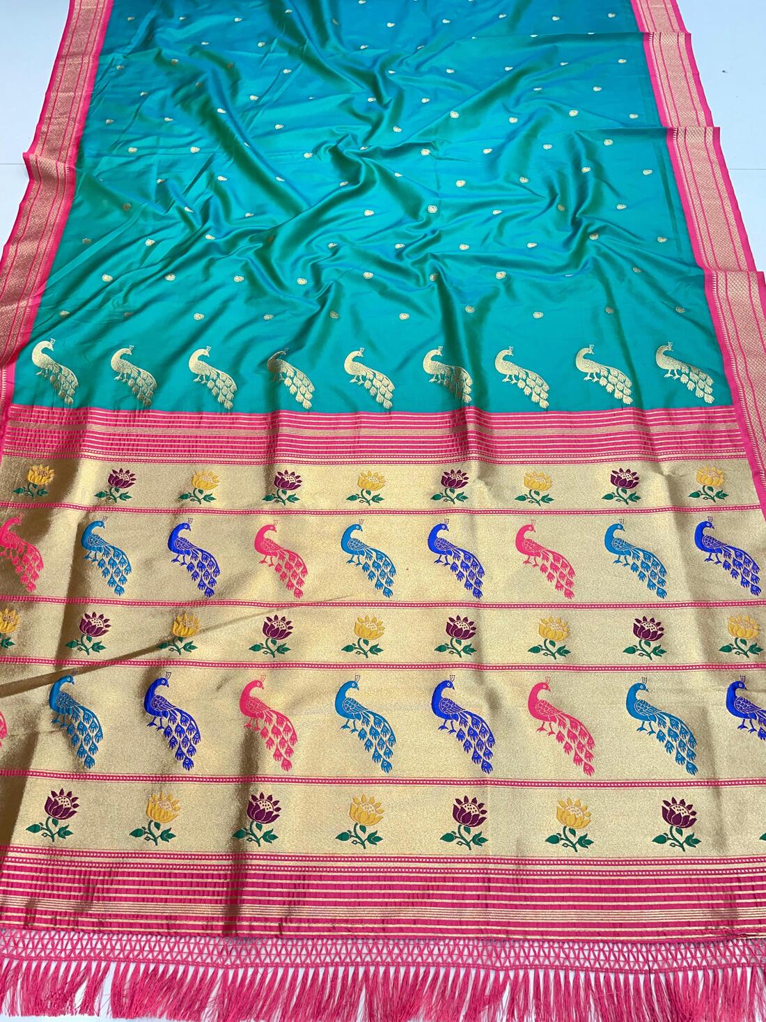Assemblage Rama Paithani Silk Saree With Aplomb Blouse Piece