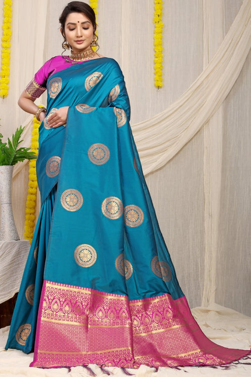 Load image into Gallery viewer, Elegant Firozi Kanjivaram Silk Saree and Angelic Blouse Piece
