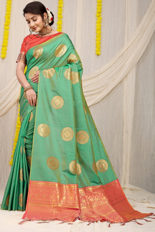 Load image into Gallery viewer, Desiring Sea Green Kanjivaram Silk Saree and Angelic Blouse Piece
