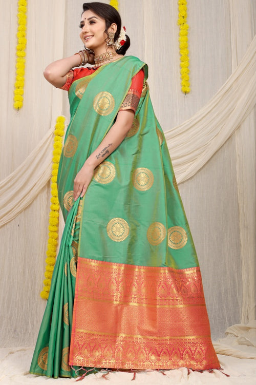 Load image into Gallery viewer, Desiring Sea Green Kanjivaram Silk Saree and Angelic Blouse Piece
