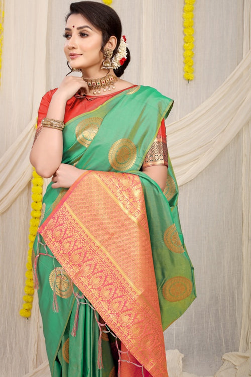 Load image into Gallery viewer, Desiring Sea Green Kanjivaram Silk Saree and Angelic Blouse Piece
