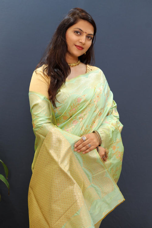 Load image into Gallery viewer, Gossamer Pista Soft Banarasi Silk Saree With Lassitude Blouse Piece
