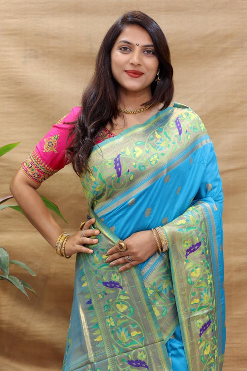 Load image into Gallery viewer, Sizzling Firozi Paithani Silk Saree With Smart Blouse Piece
