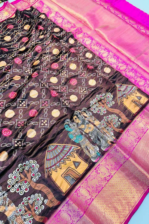 Load image into Gallery viewer, Tantalizing Maroon Kalamkari Printed Saree With Radiant Blouse Piece
