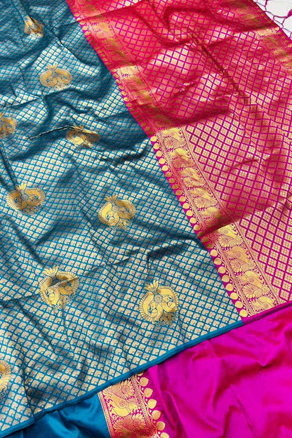 Lovely Firozi Soft Silk Saree With Incredible Blouse Piece