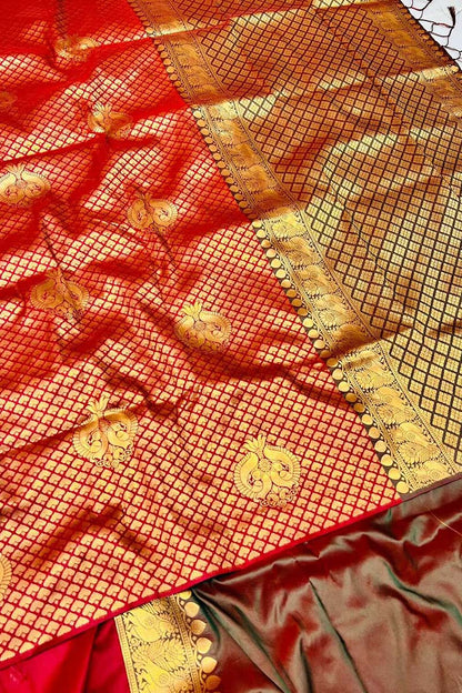 Gratifying Mehndi Soft Silk Saree With Incredible Blouse Piece