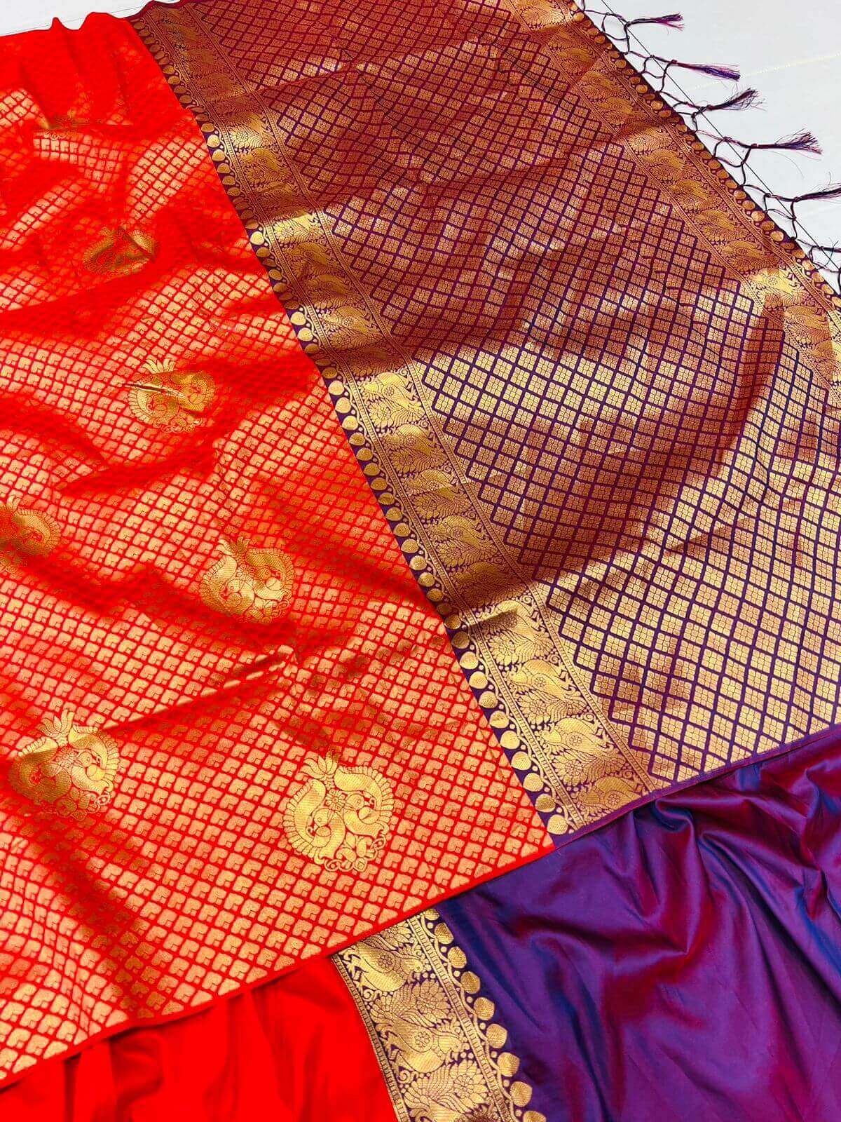 Exquisite Red Soft Silk Saree With Incredible Blouse Piece