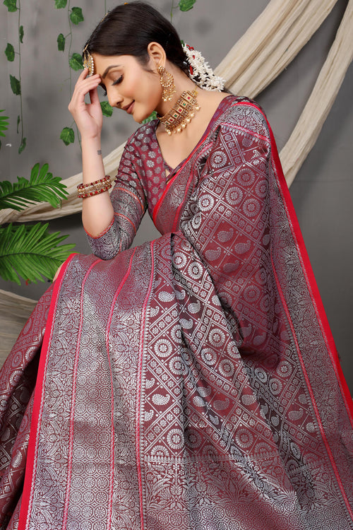 Load image into Gallery viewer, Glittering Wine Soft Banarasi Silk Saree With Splendorous Blouse Piece
