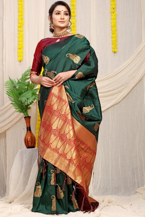 Load image into Gallery viewer, Stunning Dark Green Banarasi Silk With Marvellous Blouse Piece
