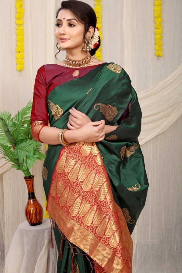 Stunning Dark Green Banarasi Silk With Marvellous Blouse Piece