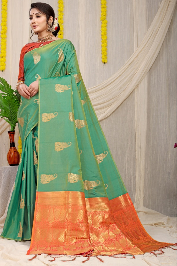 Precious Green Banarasi Silk With Extraordinary Blouse Piece