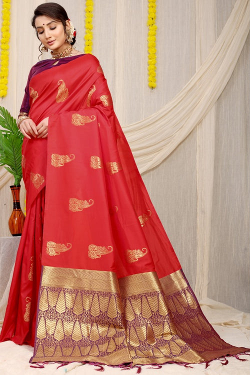 Load image into Gallery viewer, Phenomenal Red Banarasi Silk With Outstanding Blouse Piece
