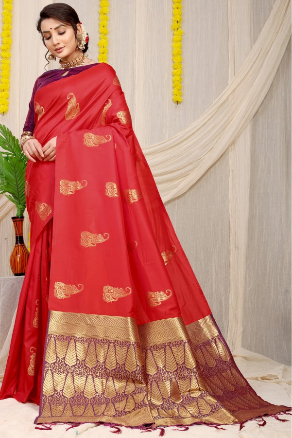 Phenomenal Red Banarasi Silk With Outstanding Blouse Piece