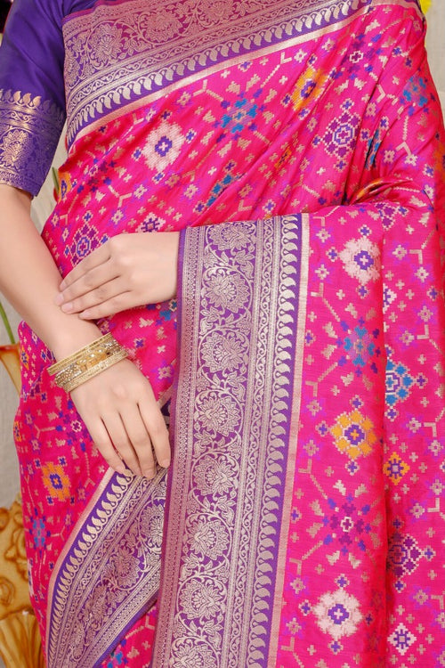 Load image into Gallery viewer, Wonderful Dark Pink Soft Patola Silk Saree with Demanding Blouse Piece
