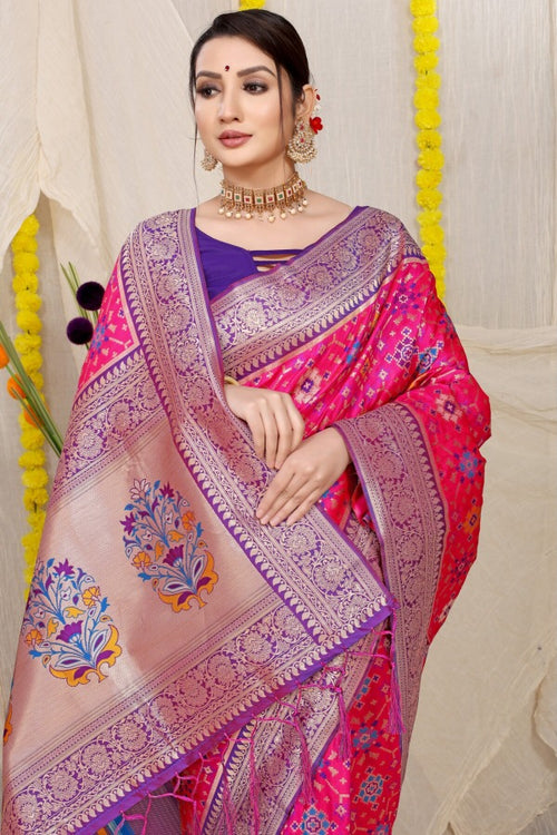 Load image into Gallery viewer, Wonderful Dark Pink Soft Patola Silk Saree with Demanding Blouse Piece
