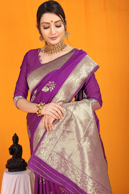 Sensational Purple Kanjivaram Silk With Arresting Blouse Piece