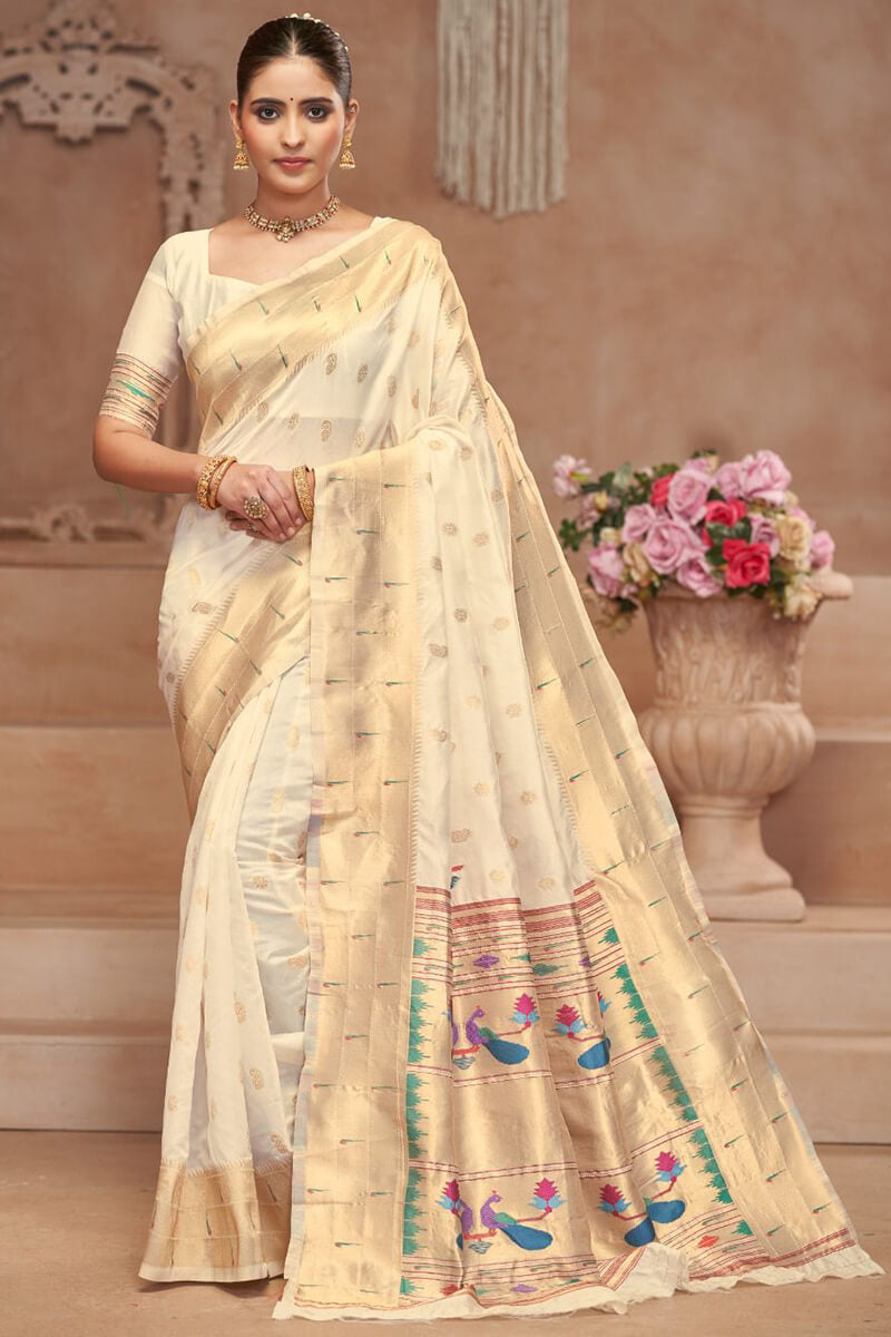 Intricate Beige Paithani Silk Saree With Smart Blouse Piece