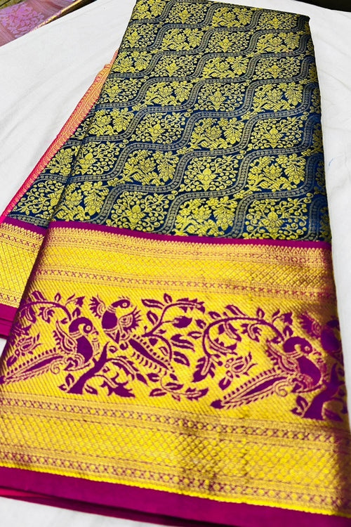 Load image into Gallery viewer, Energetic Navy Blue Soft Banarasi Silk Saree With Impressive Blouse Piece
