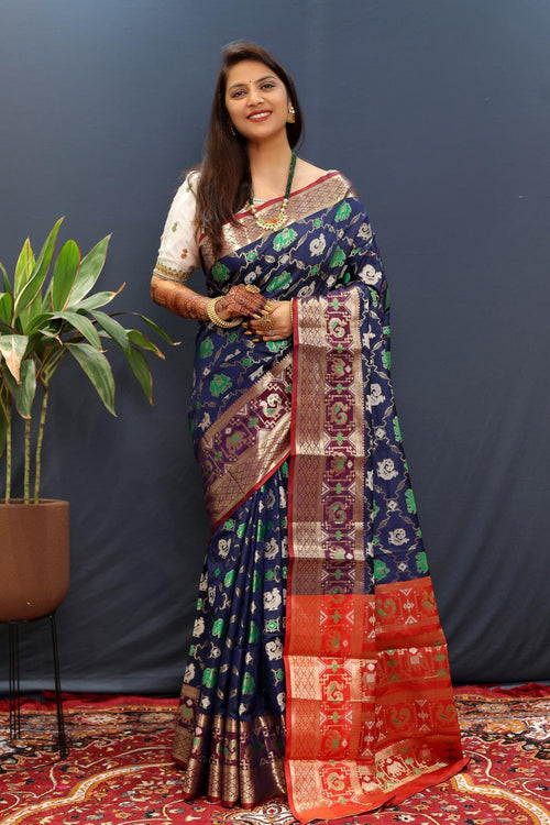 Load image into Gallery viewer, Woebegone Navy Blue Patola Silk Saree with Quixotic Blouse Piece
