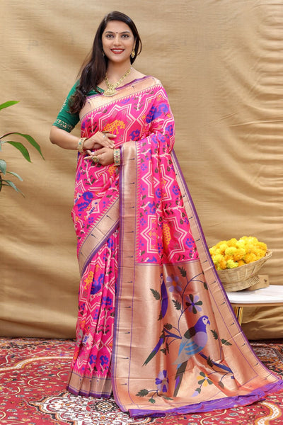 Fancifull Dark Pink Paithani Silk Saree With Classic Blouse Piece