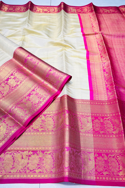 Load image into Gallery viewer, Demure Beige Kanjivaram Silk Saree With Forbearance Blouse Piece
