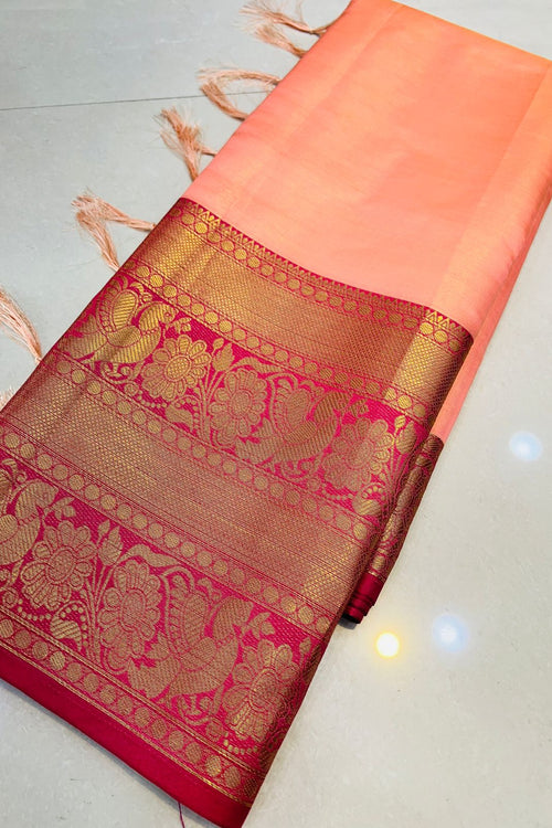 Load image into Gallery viewer, Enchanting Pink Kanjivaram Silk Saree With Splendorous Blouse Piece
