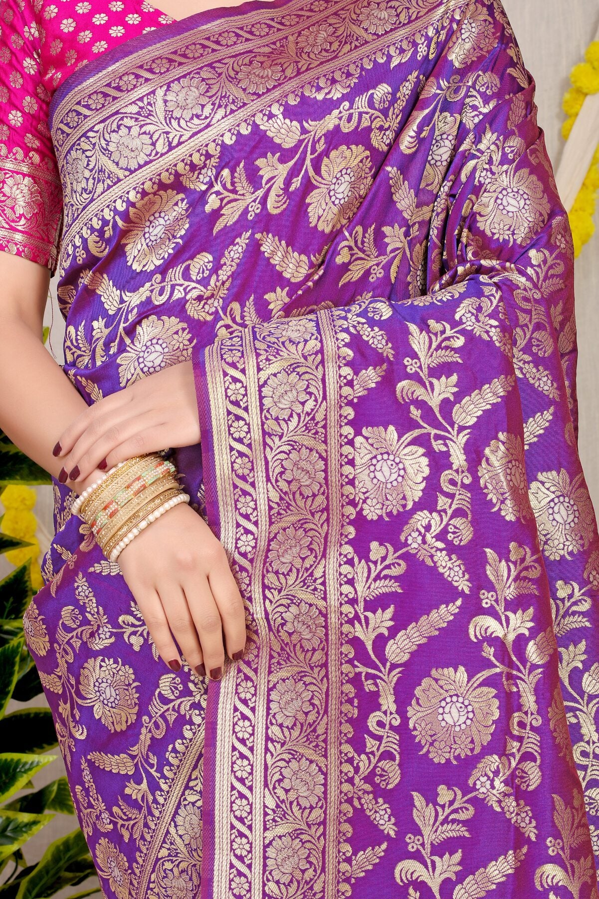 Stylish Purple Soft Banarasi Silk Saree With Nemesis Blouse Piece