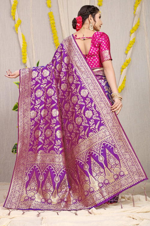 Load image into Gallery viewer, Stylish Purple Soft Banarasi Silk Saree With Nemesis Blouse Piece
