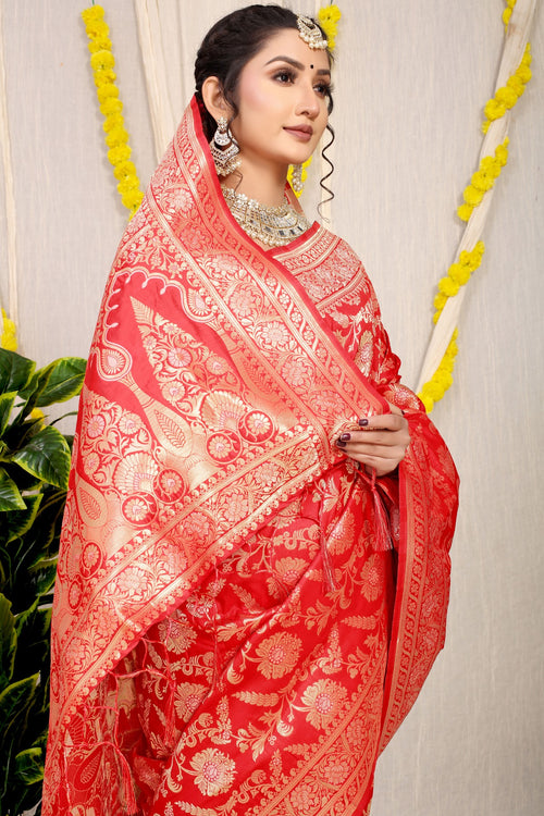 Load image into Gallery viewer, Eye-catching Red Soft Banarasi Silk Saree With Nemesis Blouse Piece
