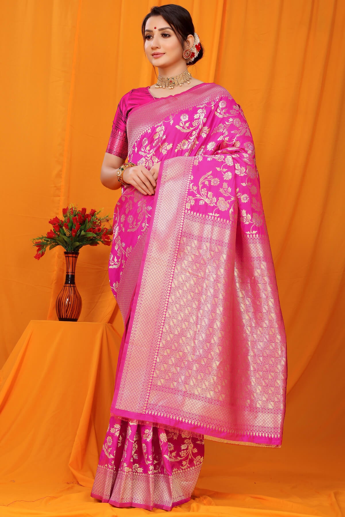 Stunning Dark Pink Kanjivaram Silk With Scintilla Blouse Piece